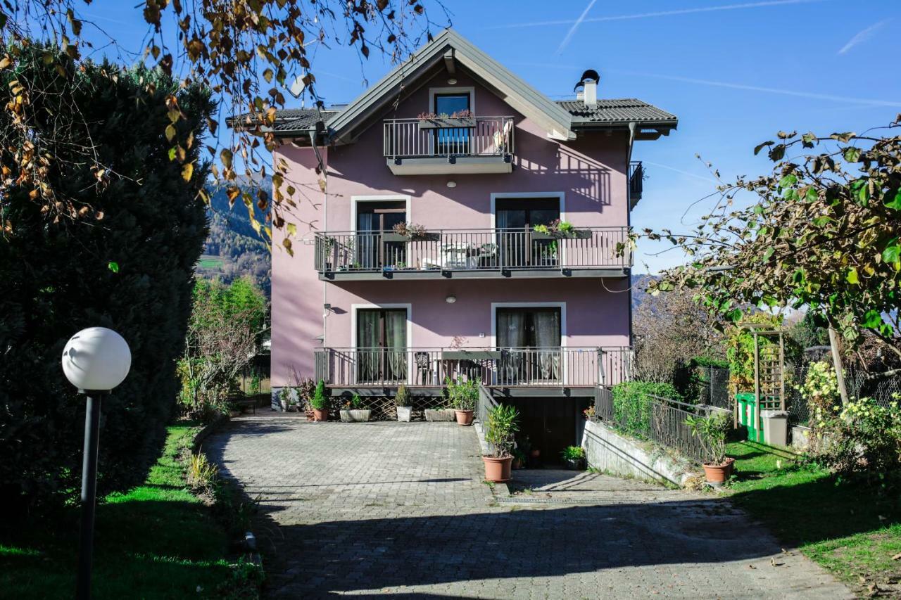 Casa De Val Lägenhet Calceranica al Lago Exteriör bild
